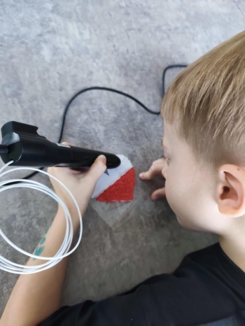 0db81fce-c808-4aea-922b-8bde6b36d9b9