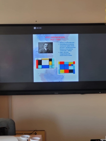 b7e19f97-ad71-49eb-885f-88c9d8932e05