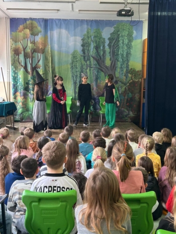 af3f3f58-2b23-431a-8851-539163182bff