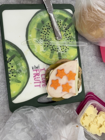 588717492_891152693261163_2763579547249342634_n