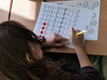 598d257b-5a82-4096-b305-dad0a12ddeb3