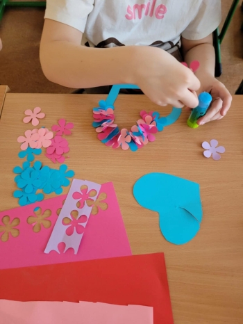 a9bfd79b-8581-46aa-a51c-029e01dfc8aa