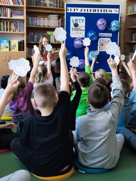 Luty z Cukierkiem - książki z pazurkiem w naszej bibliotece!